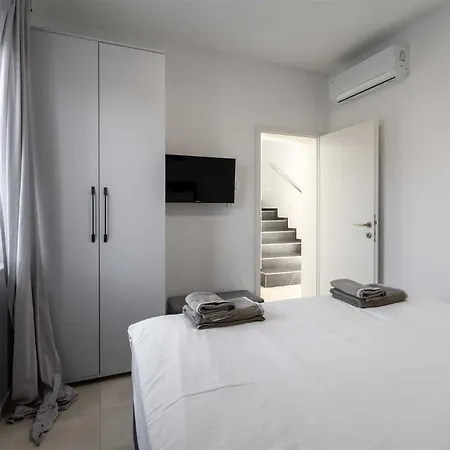 Rosmarino By Kompas Villa